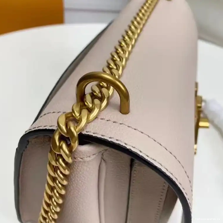 Fashionrepsfam ru Bag 2302HT0046 LV 0701